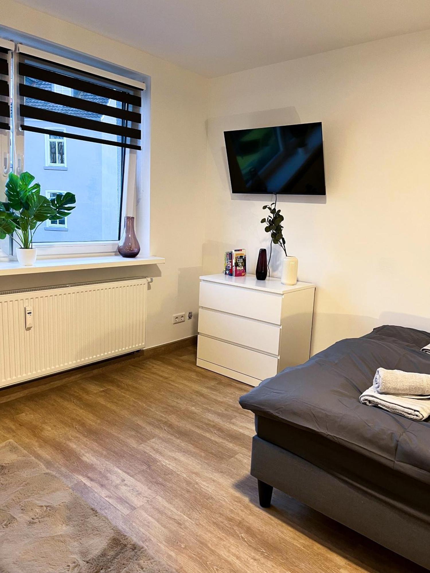 Zentrale Wohlfuehloase Mit Parkplatz Lägenhet Osnabrück Exteriör bild